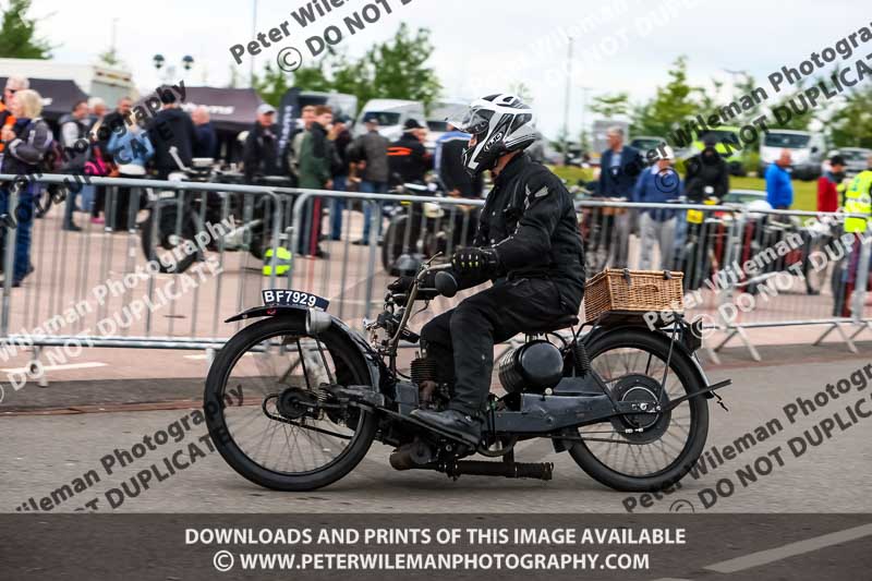 Vintage motorcycle club;eventdigitalimages;no limits trackdays;peter wileman photography;vintage motocycles;vmcc banbury run photographs